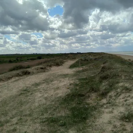 Beachgrass 15 Minutes Walk From South Beach Heacham, Dog Friendly Exterior photo
